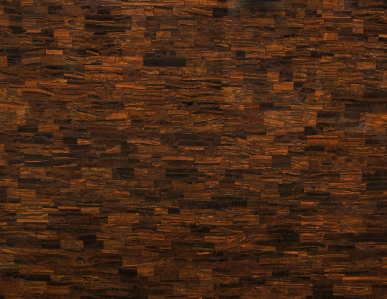 Semiprecious tiger eye gold